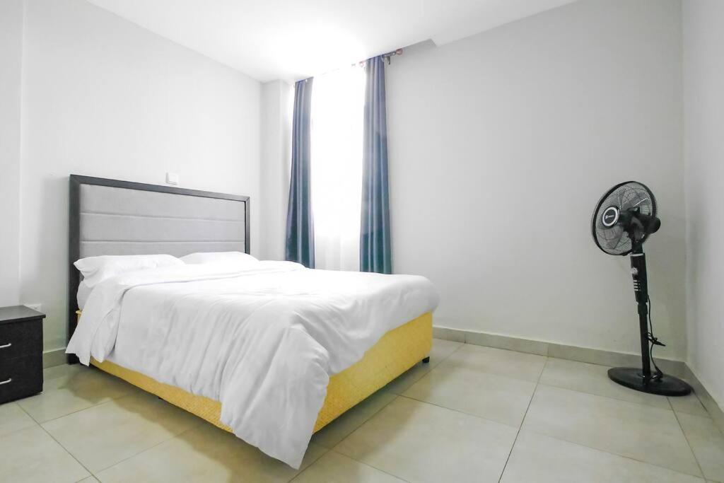 Ultra Modern Apartment In Nyarutarama Kigali Exterior foto